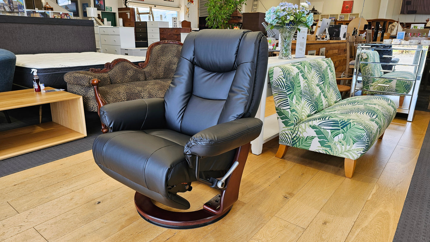 Maui Fabric Recliner - PU Black